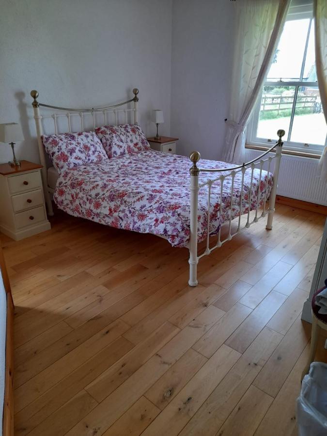 Katy Kellys Countryside Self Catering Cottage รอสส์คอมมัน ภายนอก รูปภาพ