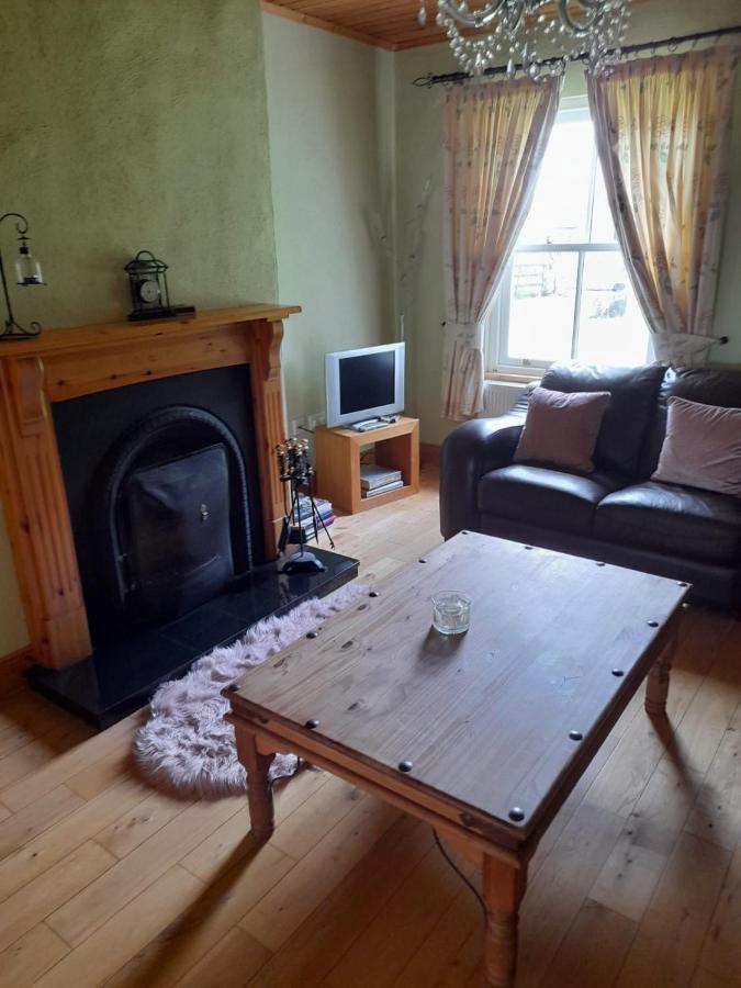 Katy Kellys Countryside Self Catering Cottage รอสส์คอมมัน ภายนอก รูปภาพ