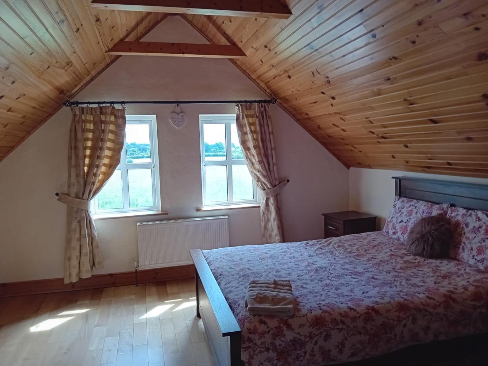 Katy Kellys Countryside Self Catering Cottage รอสส์คอมมัน ภายนอก รูปภาพ