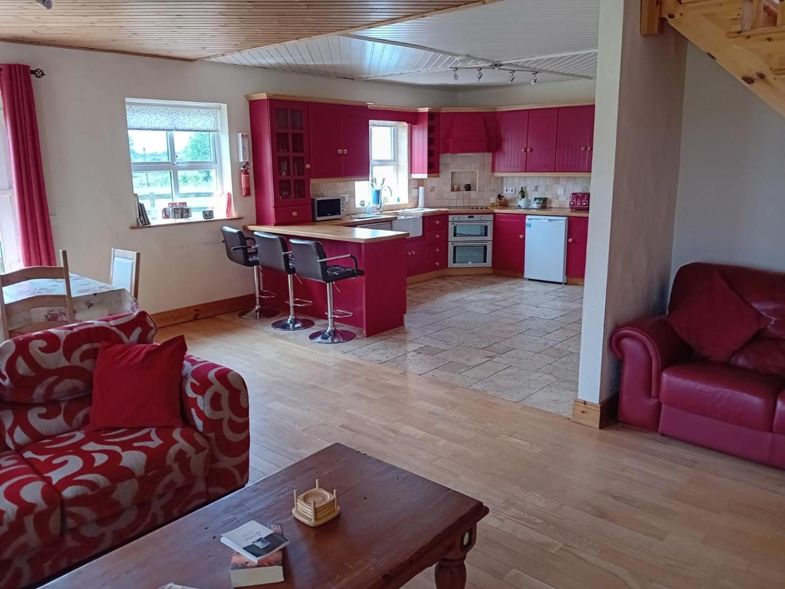 Katy Kellys Countryside Self Catering Cottage รอสส์คอมมัน ภายนอก รูปภาพ