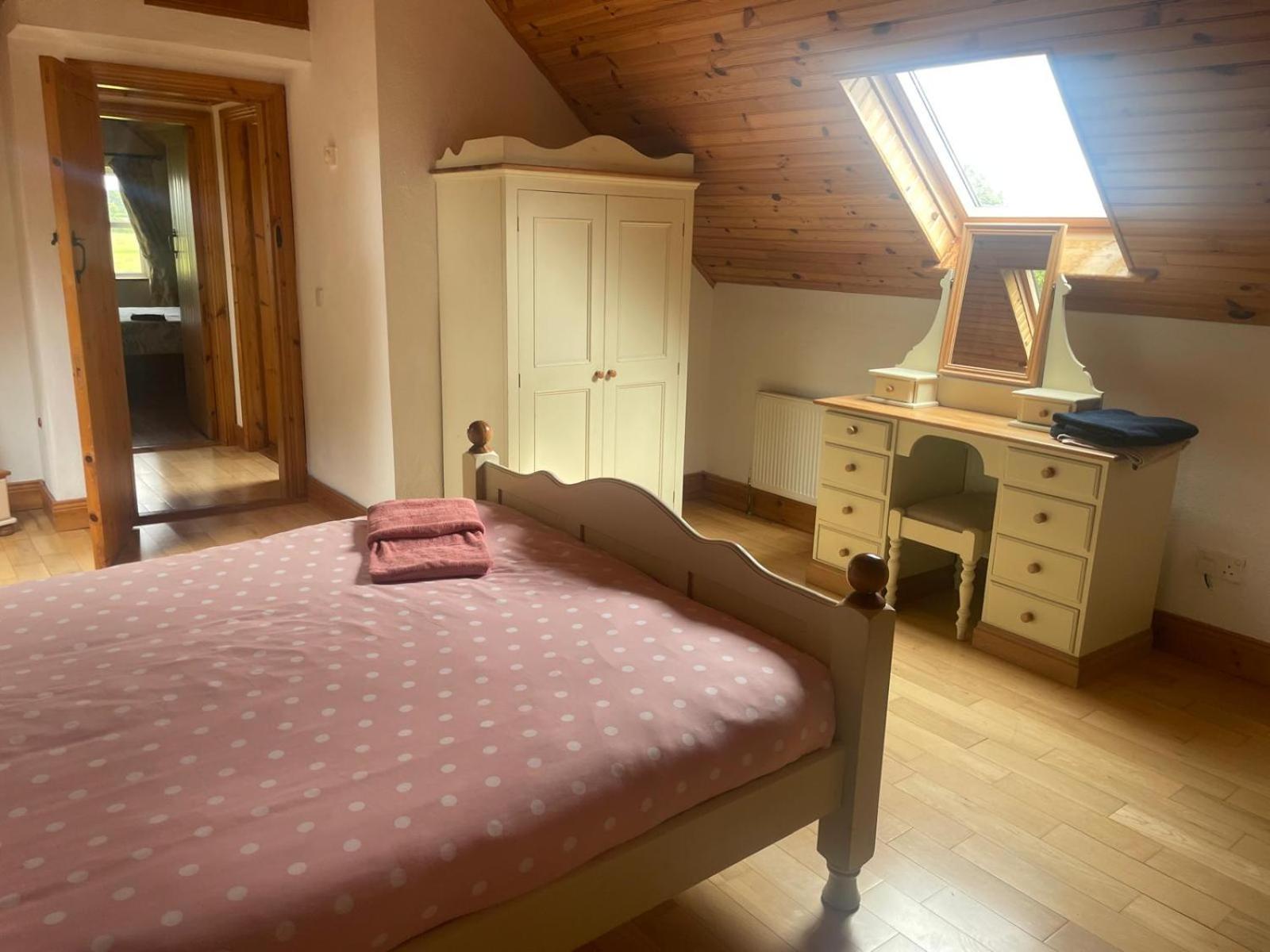 Katy Kellys Countryside Self Catering Cottage รอสส์คอมมัน ภายนอก รูปภาพ